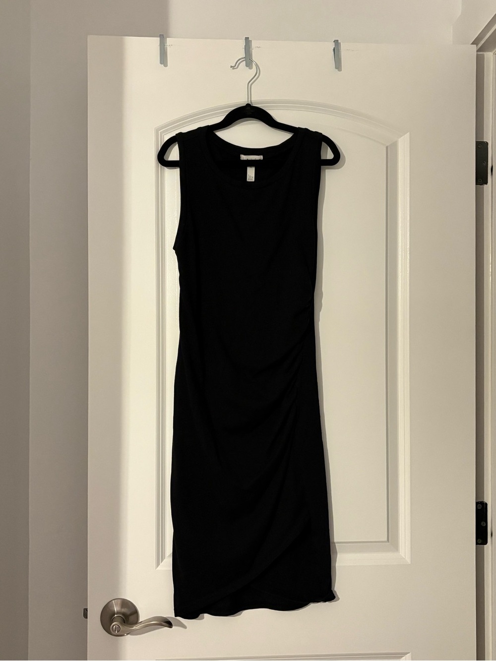 Leith Black Sleeveless Midi Sheath Dress